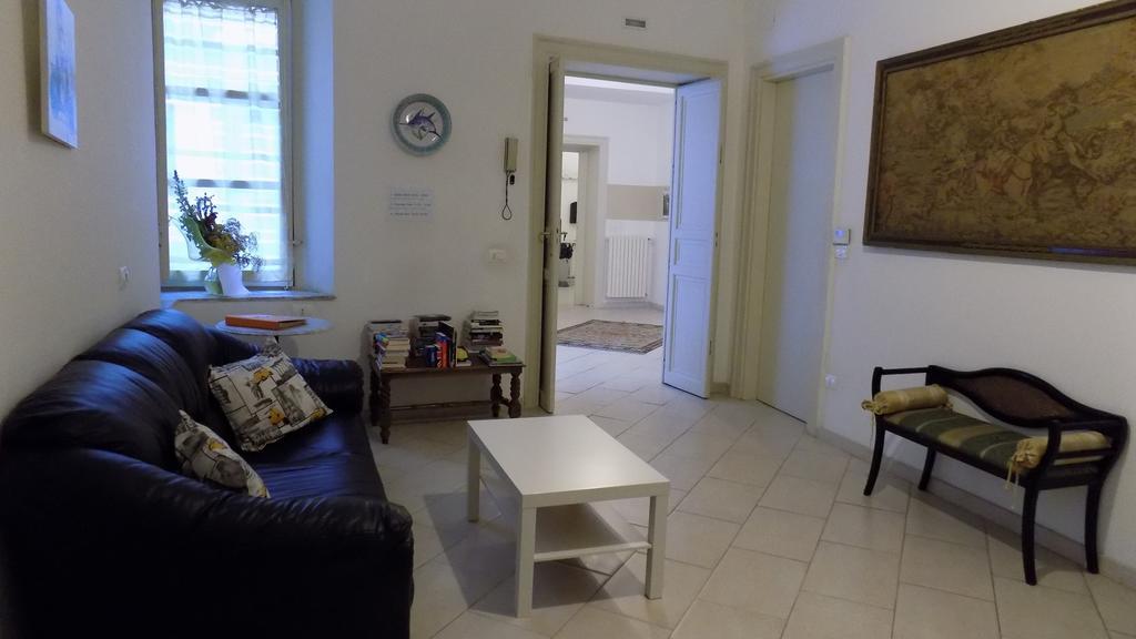 Vespa B&B 巴勒莫 外观 照片